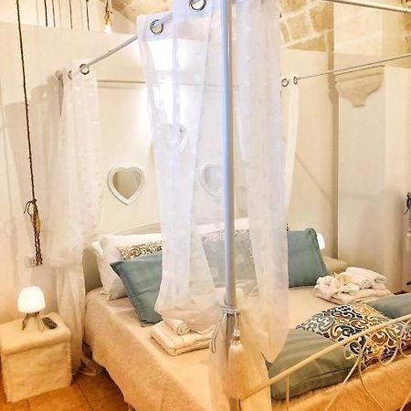 N&M Dimora Carrieri Luxury Bed & Breakfast Monopoli Bagian luar foto