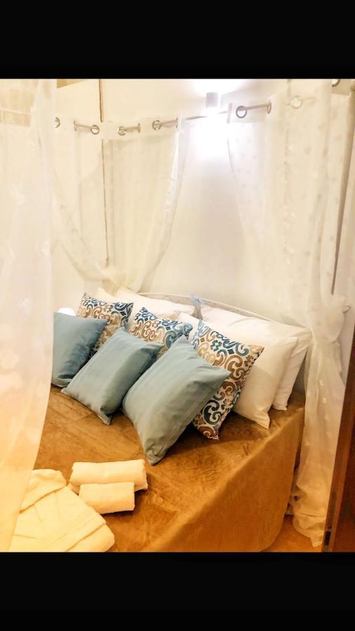 N&M Dimora Carrieri Luxury Bed & Breakfast Monopoli Bagian luar foto