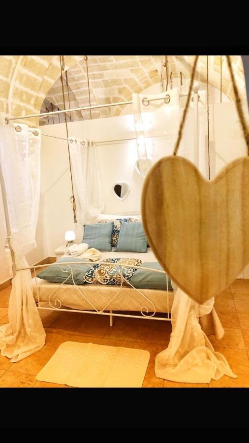 N&M Dimora Carrieri Luxury Bed & Breakfast Monopoli Bagian luar foto