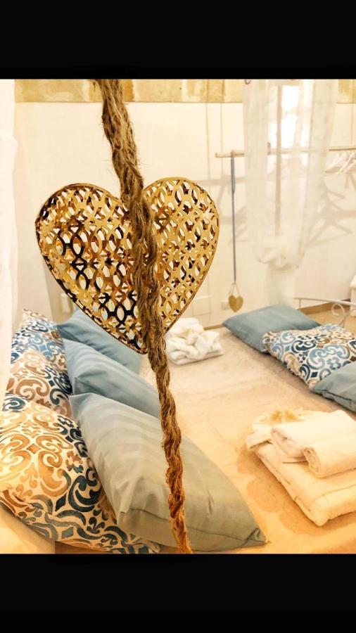N&M Dimora Carrieri Luxury Bed & Breakfast Monopoli Bagian luar foto